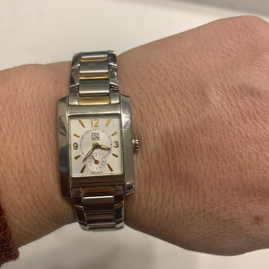 Esq Watch